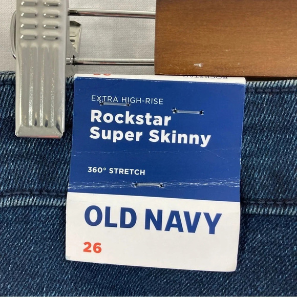 NWT Old Navy Button Fly Rockstar Super Skinny Extra High Rise Jeans Size 26 plus - Picture 10 of 11
